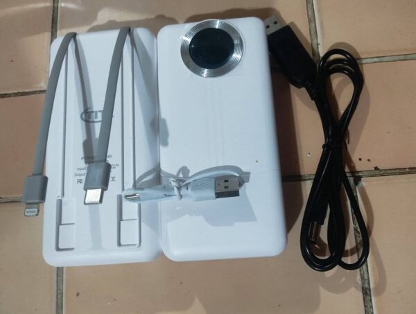Batería Portátil PowerBank 50000mAh - Imagen 3